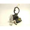 Recambio de cerradura puerta delantera derecha para kia carens iv 1.6 gdi referencia OEM IAM 81320A4010  