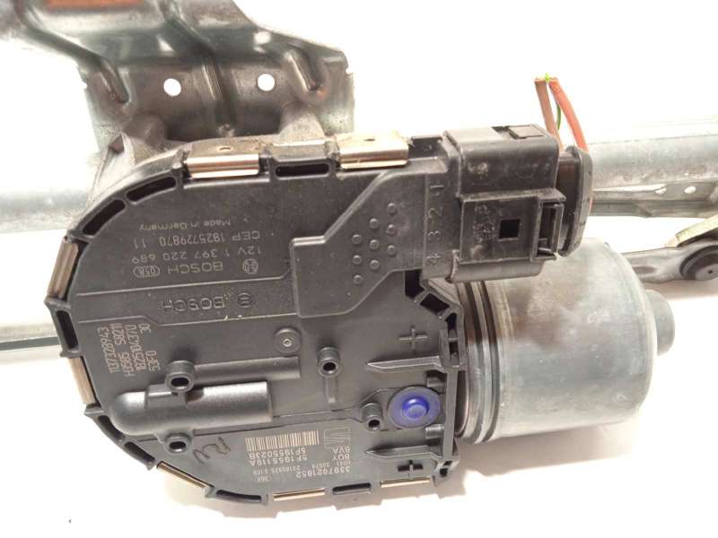 Recambio de motor limpia delantero para seat leon st (5f8) cupra 300 4drive referencia OEM IAM 5F1955023B  5F1955119A - Rojo 2