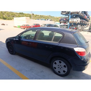 opel astra h (a04) del año 2004