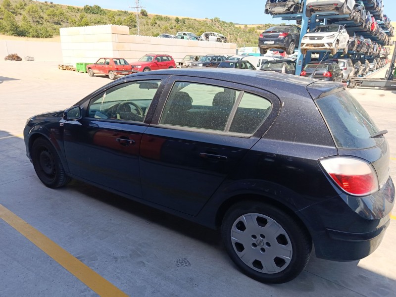 OPEL ASTRA H (A04)