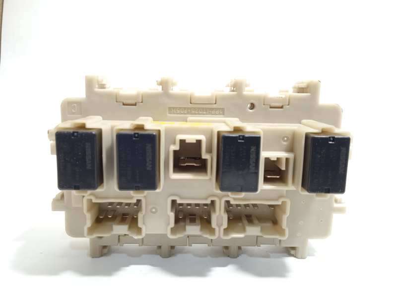 Recambio de caja reles / fusibles para renault kadjar 1.3 tce energy referencia OEM IAM 8901R  C16788H04 3