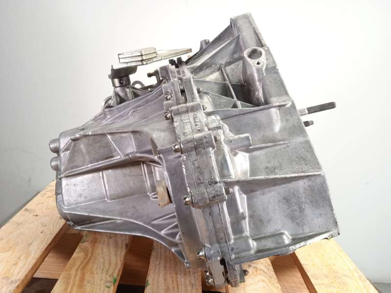 Recambio de caja cambios para dacia duster (hs_) 1.5 dci referencia OEM IAM TL4075 320105644R 4