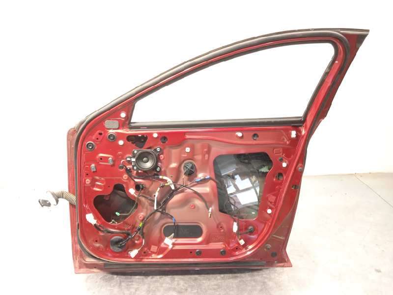 Recambio de puerta delantera derecha para mazda 3 berlina (bp) referencia OEM IAM BCY05802XF - Rojo 4