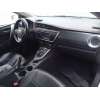 toyota auris del año 2014