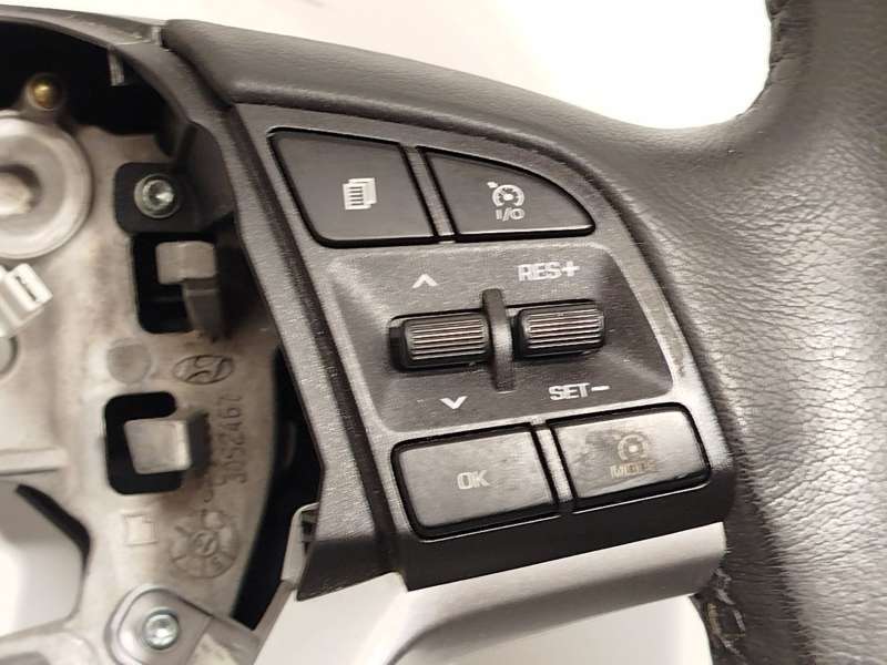 Recambio de volante para hyundai tucson (tl, tle) 1.6 gdi referencia OEM IAM 56110D7AN0TRY - Rojo 3