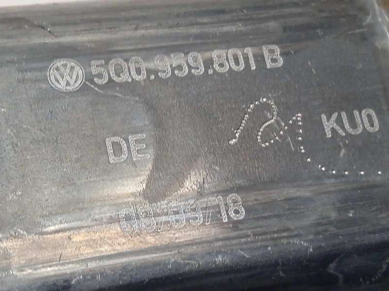 Recambio de elevalunas delantero izquierdo para seat leon st (5f8) cupra 300 4drive referencia OEM IAM 5Q0959801B  5F4837461D - Rojo 4