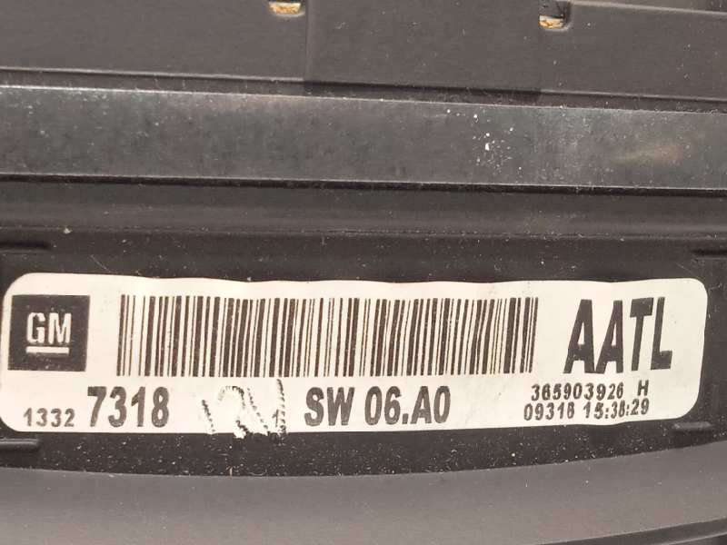Recambio de cuadro instrumentos para opel insignia berlina 2.0 16v turbo referencia OEM IAM 13327318 5