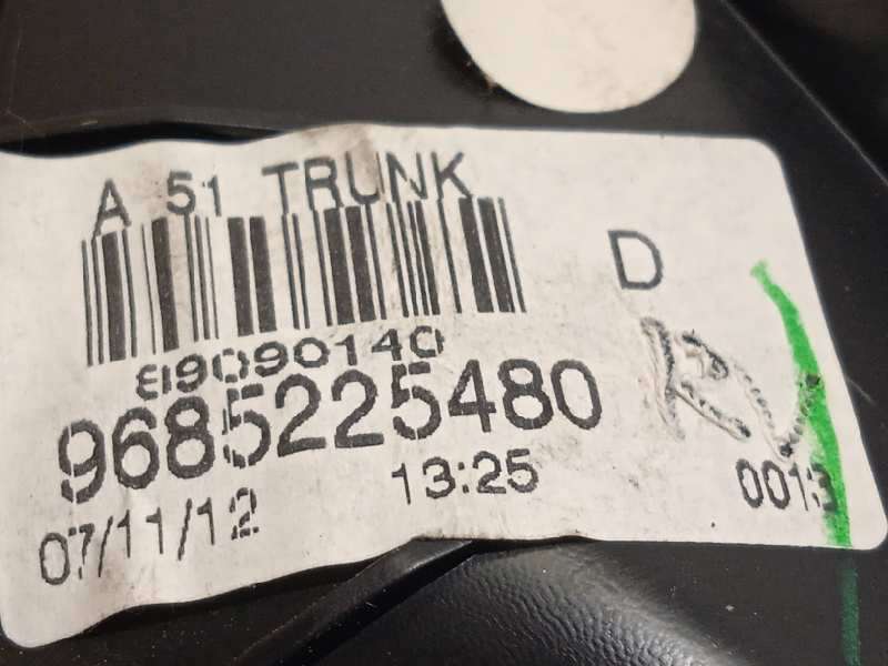 Recambio de piloto trasero derecho interior para citroën c3 tonic referencia OEM IAM 9685225480 - Rojo 5