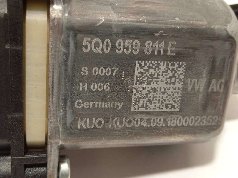Recambio de elevalunas trasero izquierdo para seat leon st (5f8) cupra 300 4drive referencia OEM IAM 5Q0959811E  5F9839461D - Rojo 4