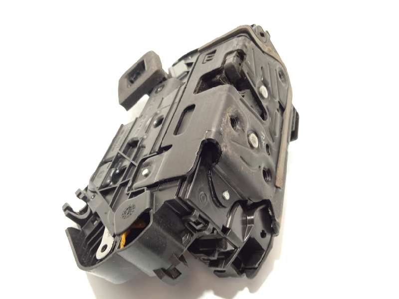 CERRADURA PUERTA DELANTERA DERECHA 5TB837016A 