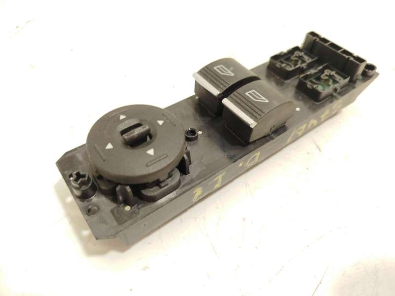 MANDO ELEVALUNAS DELANTERO IZQUIERDO F1ET14A132EB 2032974 