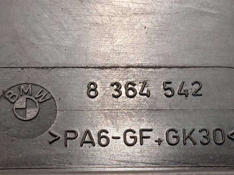 Recambio de caja reles / fusibles para bmw x3 (e83) 3.0d referencia OEM IAM 8364542  8364540 6