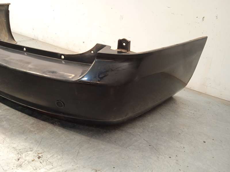 Recambio de paragolpes trasero para ssangyong rodius i 2.7 xdi referencia OEM IAM NOREF - Negro 4