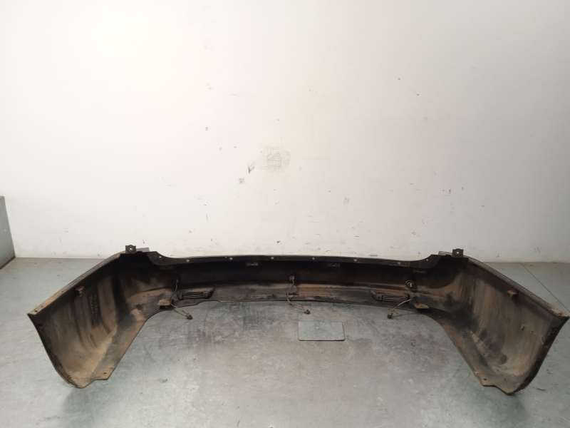 Recambio de paragolpes trasero para ssangyong rodius i 2.7 xdi referencia OEM IAM NOREF - Negro 7