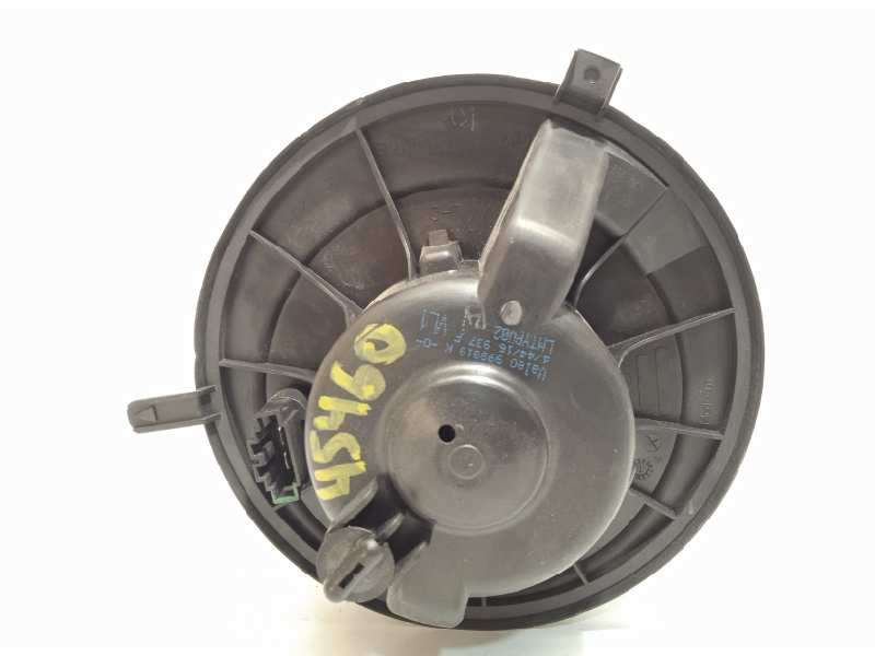 Recambio de motor calefaccion para skoda yeti 1.2 tsi referencia OEM IAM 1K1819015E - Blanco 2