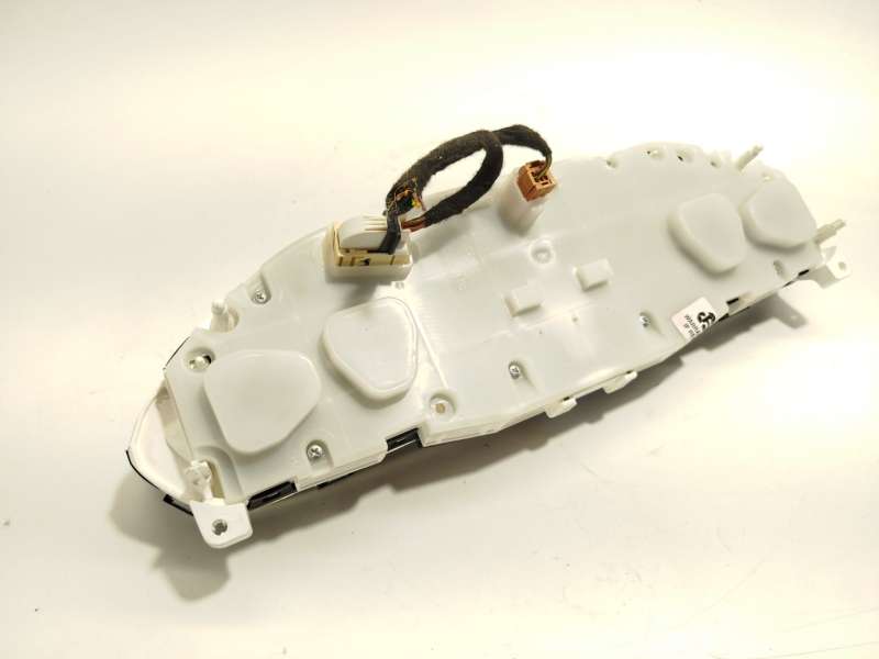 Recambio de cuadro instrumentos para peugeot 208 i (ca_, cc_) 1.2 vti 82 referencia OEM IAM 9825986180 6
