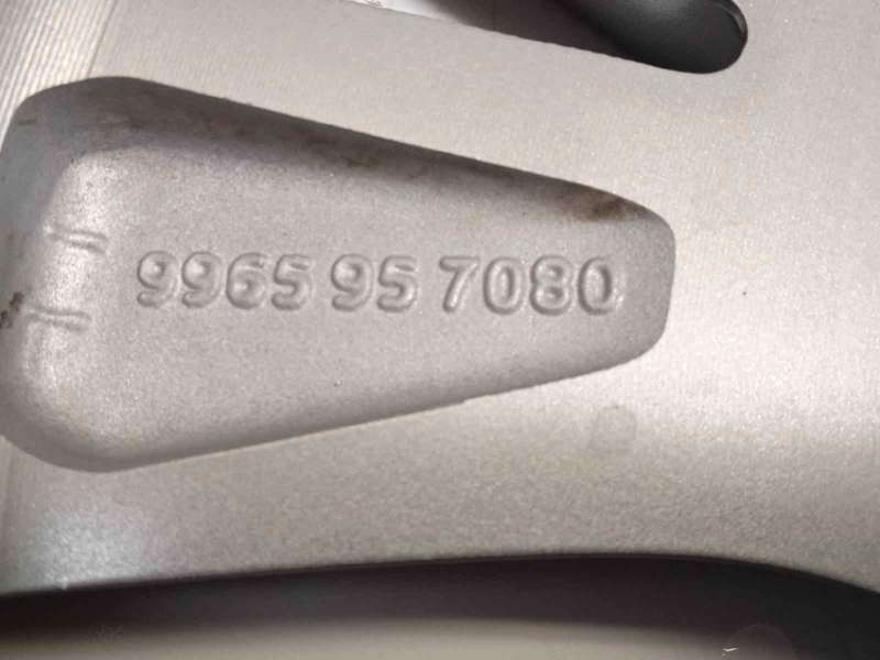Recambio de llanta para mazda cx-30 referencia OEM IAM 9965957080 10