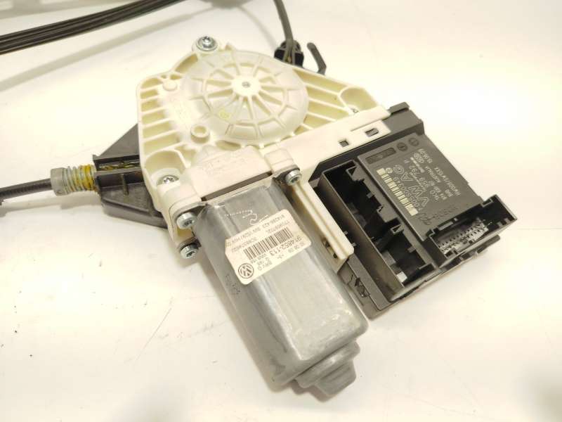 Recambio de elevalunas delantero derecho para volkswagen passat cc b6 (357) 2.0 tdi referencia OEM IAM 3C8837462J - Negro 2