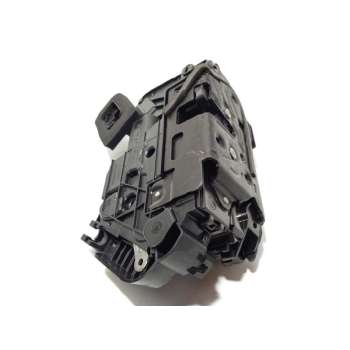 CERRADURA PUERTA TRASERA DERECHA 5TA839016L 