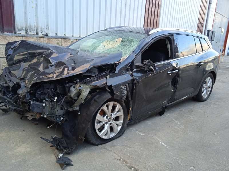 RENAULT MEGANE IV GRANDTOUR