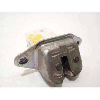 CERRADURA MALETERO / PORTON 63032FG101 