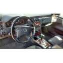 MERCEDES-BENZ CLASE E (W210) BERLINA DIESEL