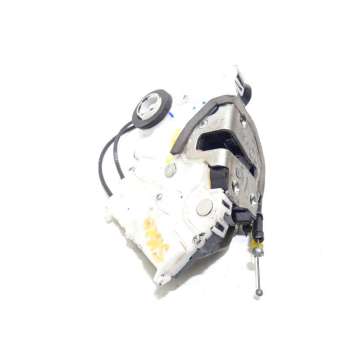 CERRADURA PUERTA DELANTERA DERECHA 61032FJ060 