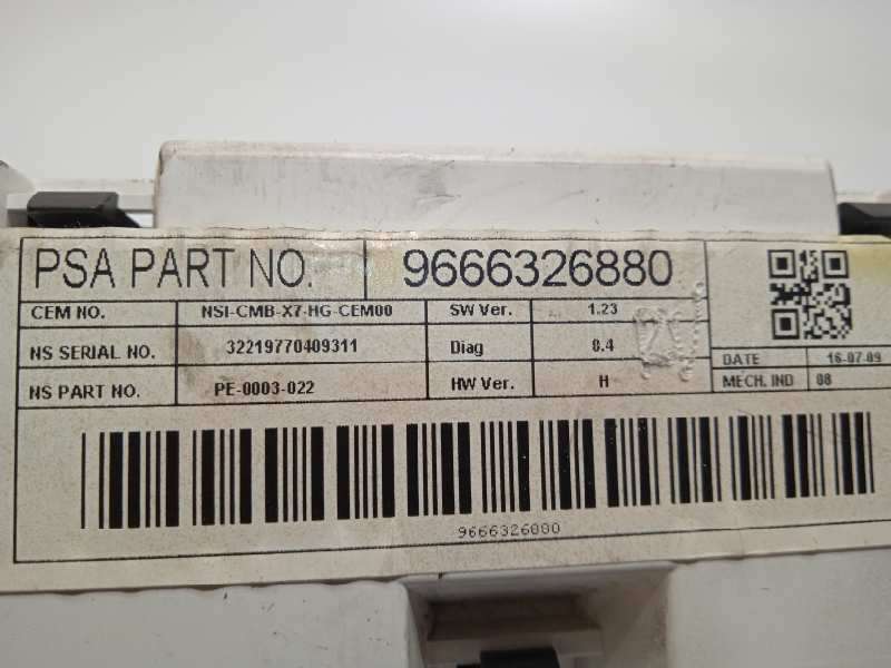 Recambio de cuadro instrumentos para citroën c5 berlina exclusive referencia OEM IAM 9666326880 - Gris 5