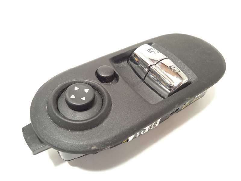 MANDO ELEVALUNAS DELANTERO IZQUIERDO 9354852 61319354852
