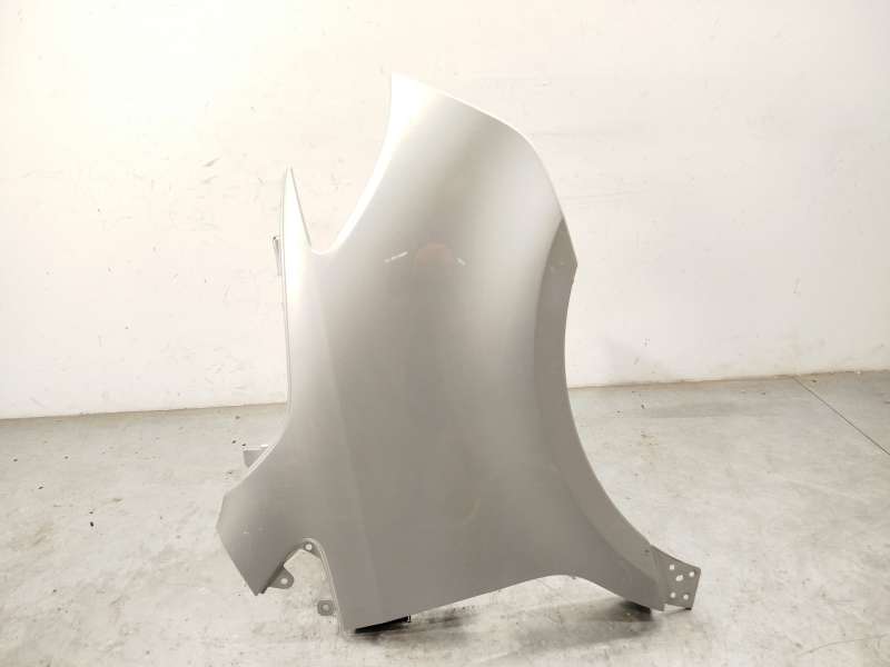 Recambio de aleta delantera derecha para mercedes-benz sprinter 4-t furgoneta (b907, b910) 419 cdi rwd (907.643, 907.645, 907.64
