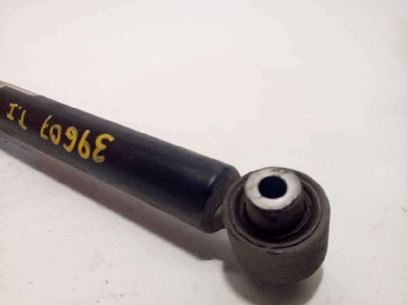 Recambio de amortiguador trasero izquierdo para audi a4 berlina (8w2) 2.0 16v tdi referencia OEM IAM 8W0513028J 2