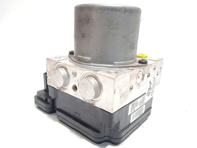 Recambio de abs para hyundai i20 tecno referencia OEM IAM 58920C8250 6158945200 C858920550 2