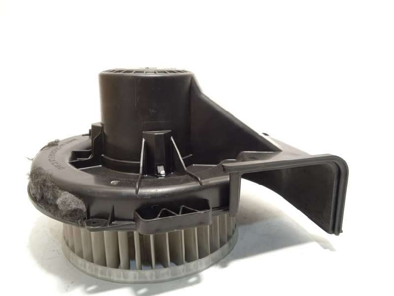 Recambio de motor calefaccion para audi a1 sportback (8xf) attraction referencia OEM IAM 6R1819015A - Blanco 3
