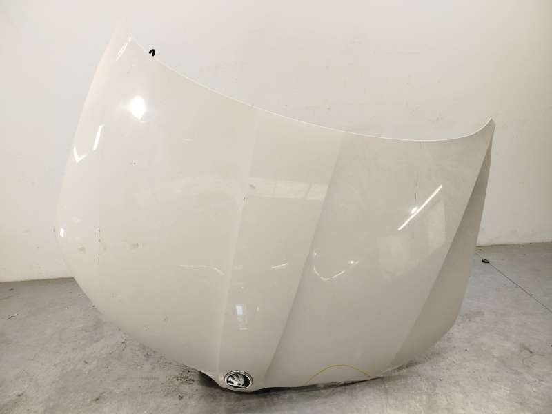 CAPOT 5JA823031D 