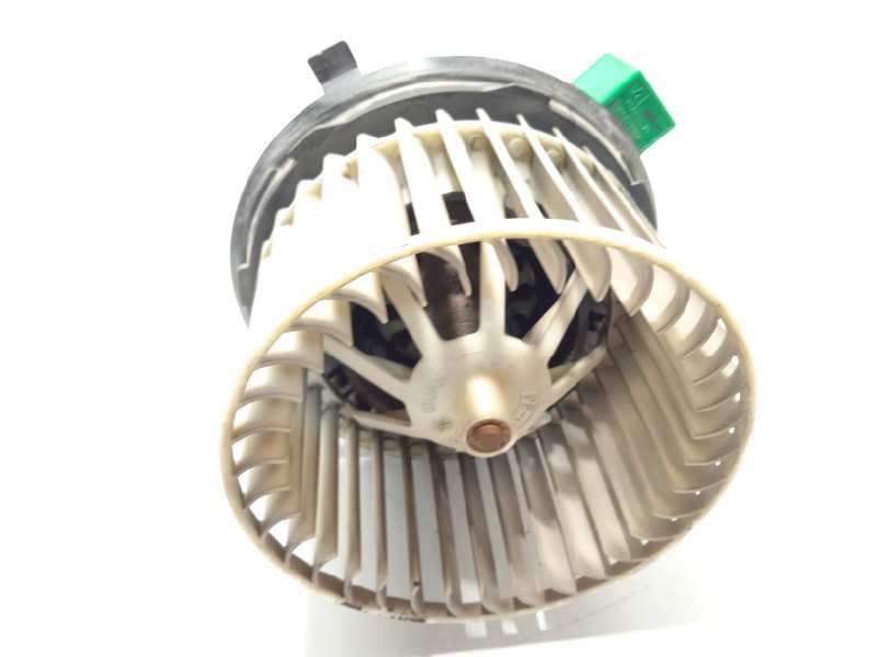Recambio de motor calefaccion para ford transit caja cerrada, corta (fy) (2000 =>) ft 240 2.0 city - light referencia OEM IAM YC - Blanco 4