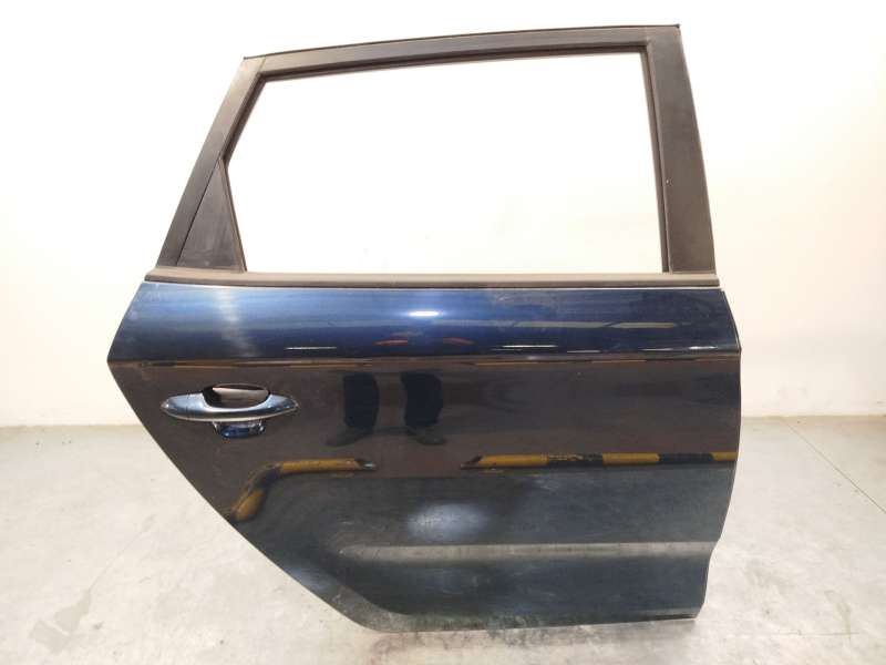Recambio de puerta trasera derecha para kia carens iv 1.6 gdi referencia OEM IAM 77004A4000 - Verde 2