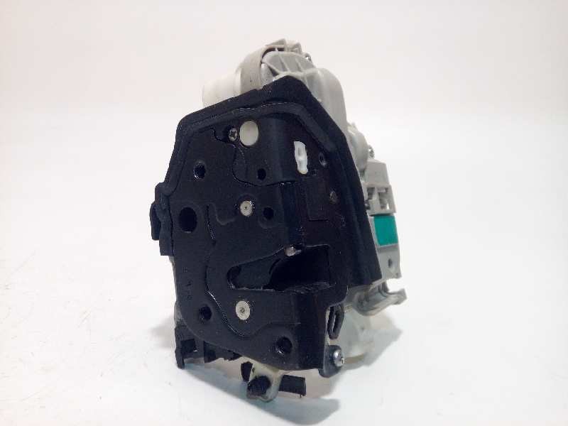 CERRADURA PUERTA DELANTERA IZQUIERDA 8X1837015C 