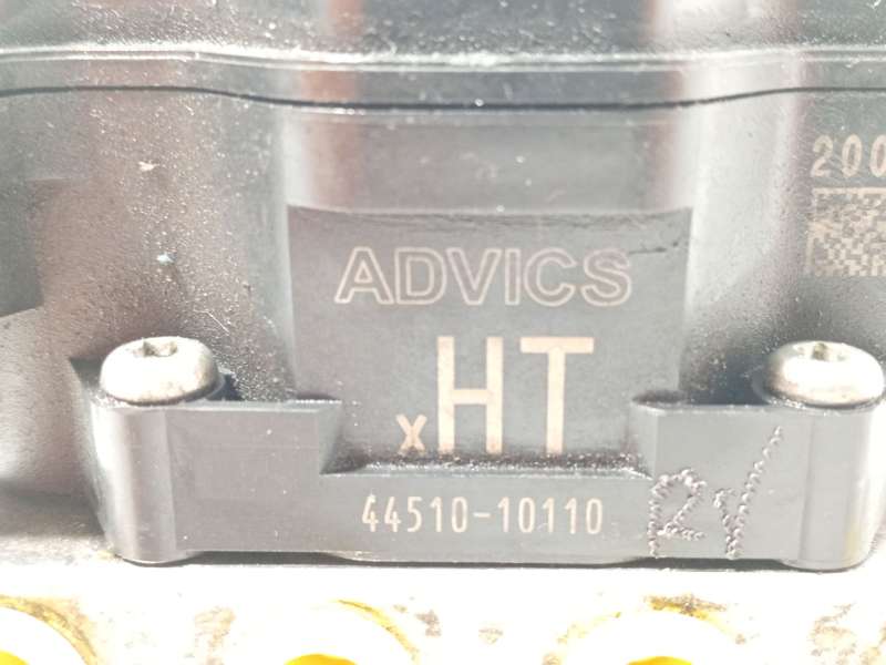 Recambio de abs para toyota c-hr hybrid advance referencia OEM IAM 4451010110 11304041570 8954110050 7
