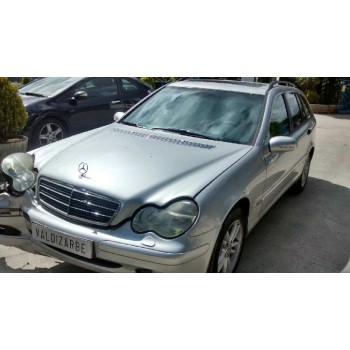 mercedes-benz clase c (w203) familiar del año 2001