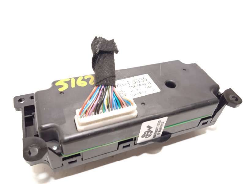 Recambio de mando climatizador para subaru xv 2.0 diesel cat referencia OEM IAM 72311FJ830 - Negro 4