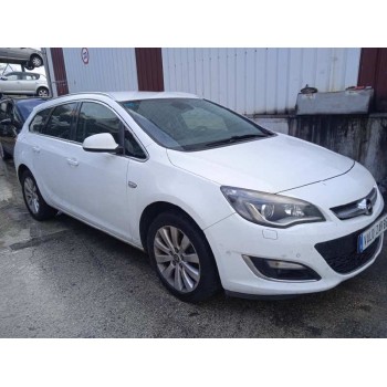opel astra j sports tourer del año 2015