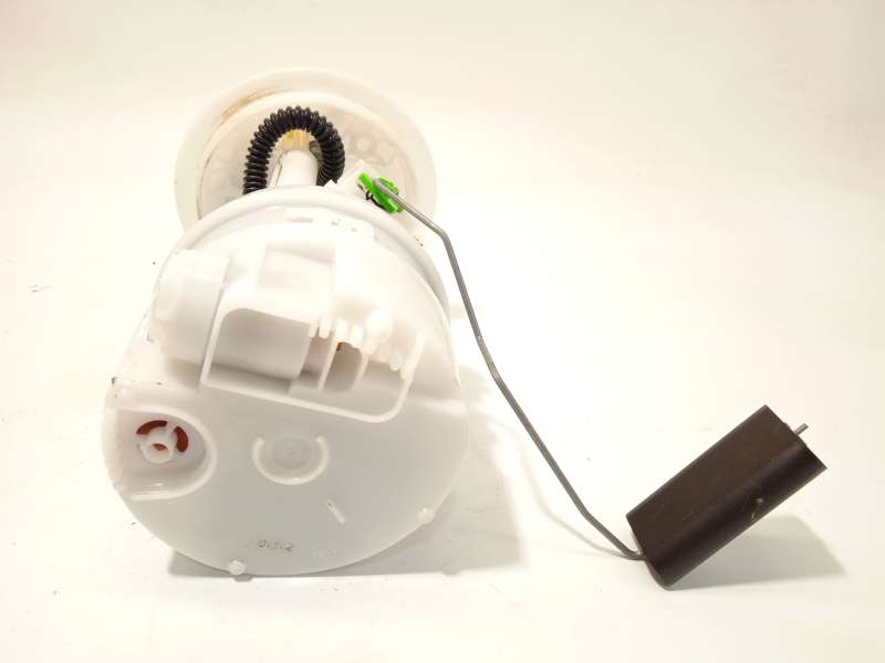 Recambio de bomba combustible para dacia sandero iii 1.0 tce 90 referencia OEM IAM 172028107R - Blanco 3