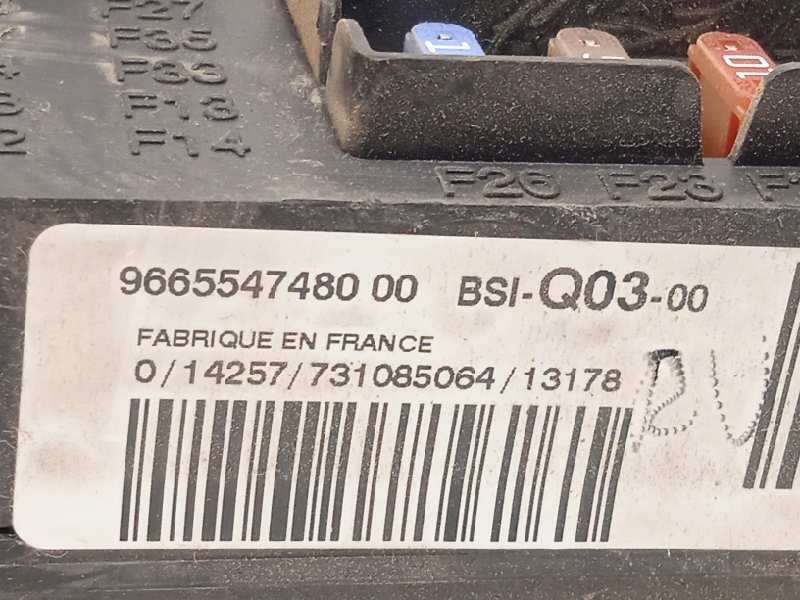 Recambio de caja reles / fusibles para citroën c4 lim. seduction referencia OEM IAM 9665547480 6580YR - Blanco 4