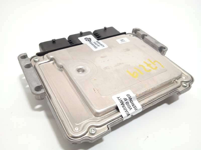 Recambio de centralita motor uce para citroën c4 lim. seduction referencia OEM IAM 9805947680 9666729580 0281019819 - Blanco 3
