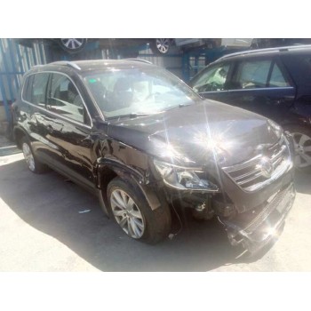 VOLKSWAGEN TIGUAN (5N1)