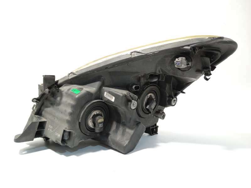 Recambio de faro derecho para toyota corolla verso (r1) 2.2 d-cat referencia OEM IAM 811300F080 - Negro 2