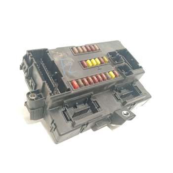 CAJA RELES / FUSIBLES 1380704080 
