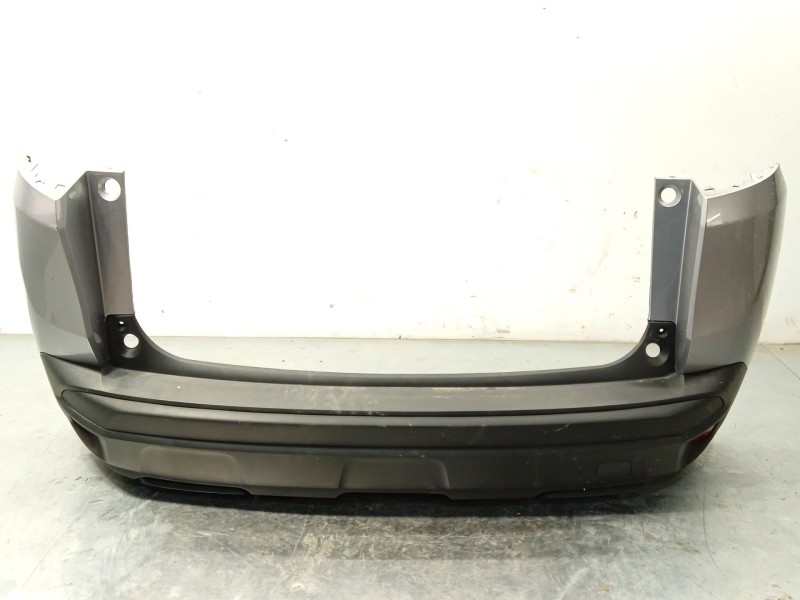 PARAGOLPES TRASERO 1617990980 1618040780 1618040880