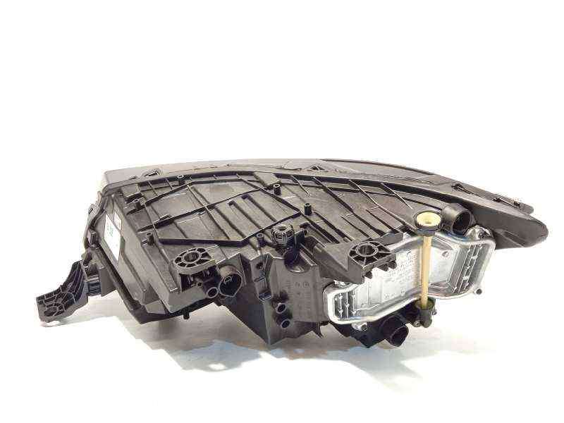 Recambio de faro derecho para volkswagen t7 1.4 ehybrid referencia OEM IAM 7T1941082A 4