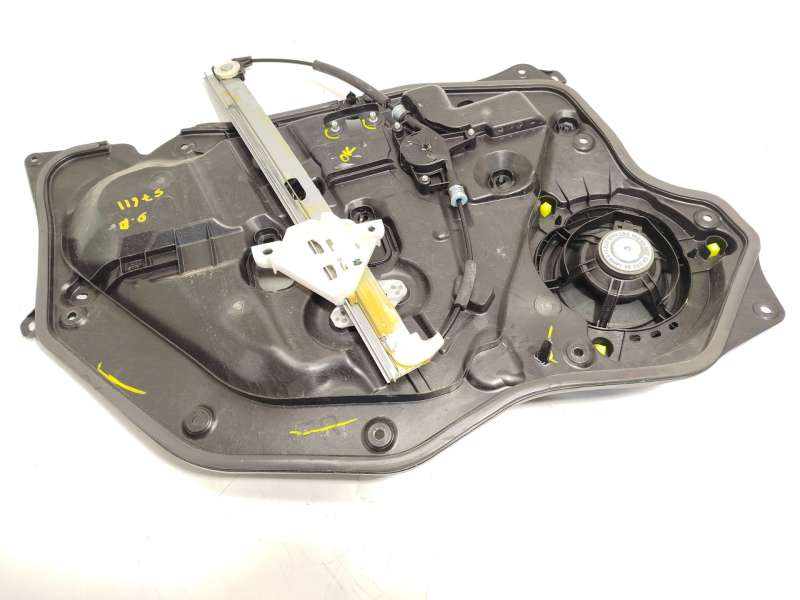 Recambio de elevalunas delantero derecho para mazda 2 hatchback (dl, dj) 1.5 skyactiv-g referencia OEM IAM DA6C5897X - Granate 4